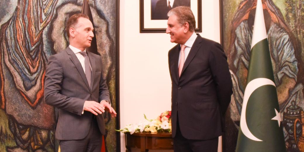FM Qureshi invites Germany to invest in CPEC SEZs